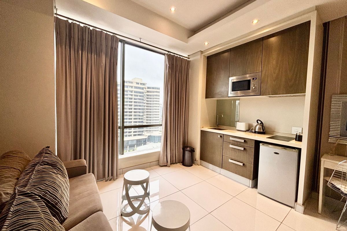 BACHELOR APARTMENT APARTMENT FOR SALE IN MORNINGSIDE - Photo 3