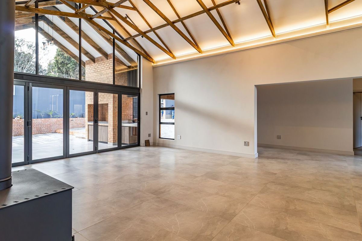 Magnificent Brand-New Residence in Atholl, Sandton - Photo 4