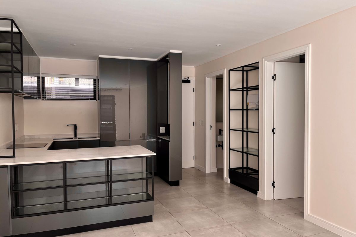 Apartment For Sale In Sandton - Photo 2