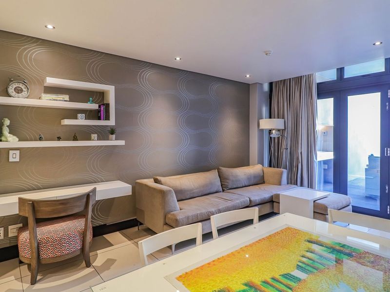Apartment For Sale In Johannesburg - Photo 3