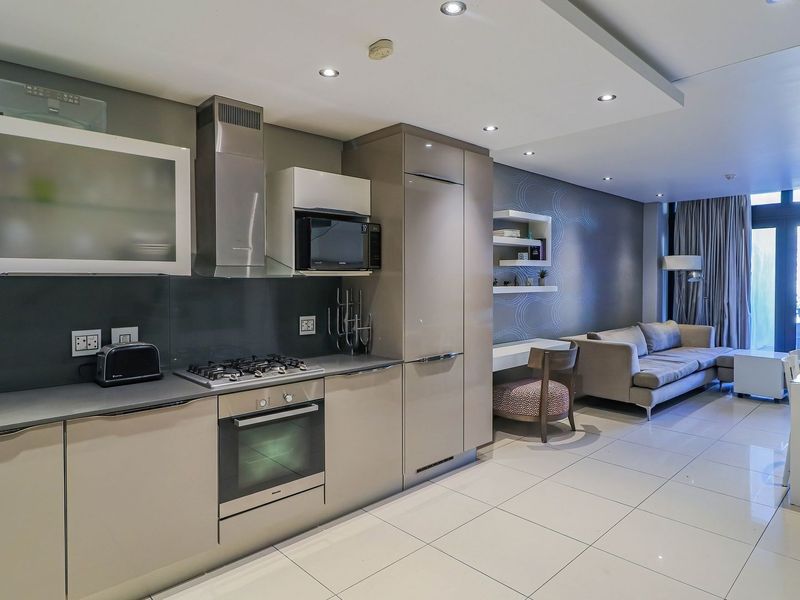 Apartment For Sale In Johannesburg - Photo 6