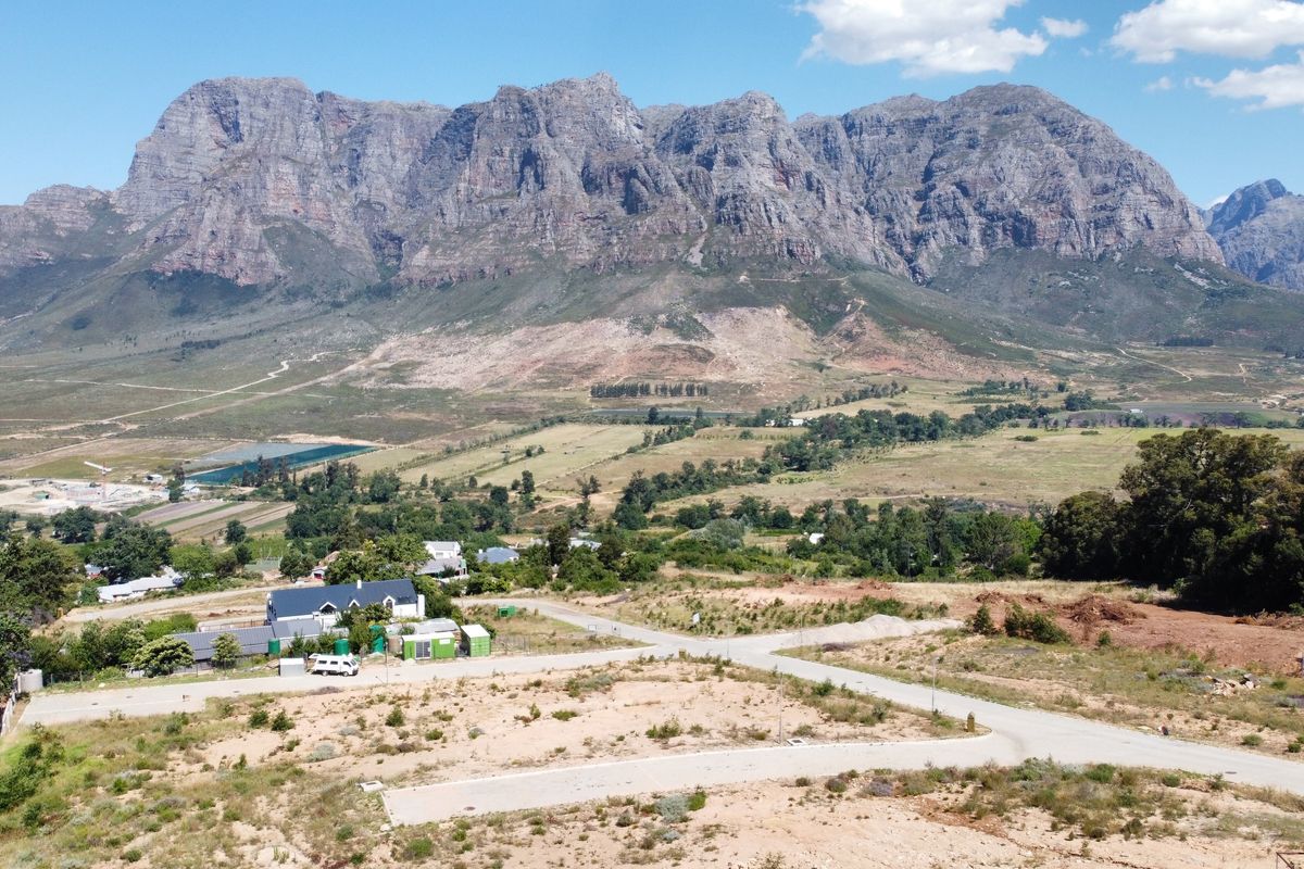 BEAUTIFUL STAND FOR SALE  IN MENTOOR MOUNTAIN ESTATE!! - Photo 3