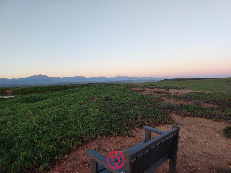 Where Views, Privacy & Opportunity Align - Photo 7