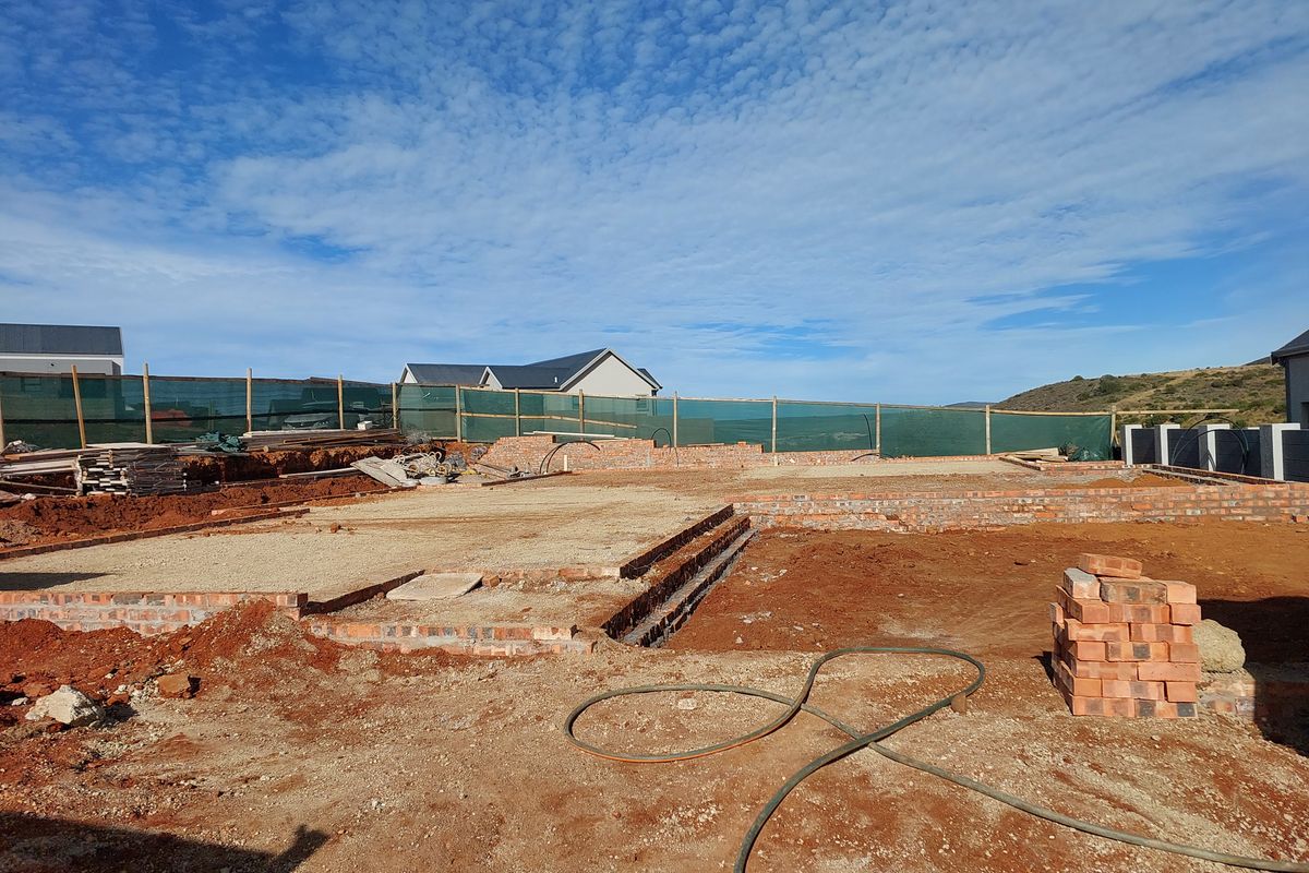 Brand-New 3 Bedroom Single-Level Home in Outeniquasbosch Wildlife Estate - Photo 4