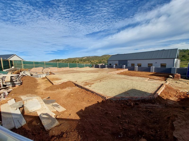 Brand-New 3 Bedroom Single-Level Home in Outeniquasbosch Wildlife Estate - Photo 5