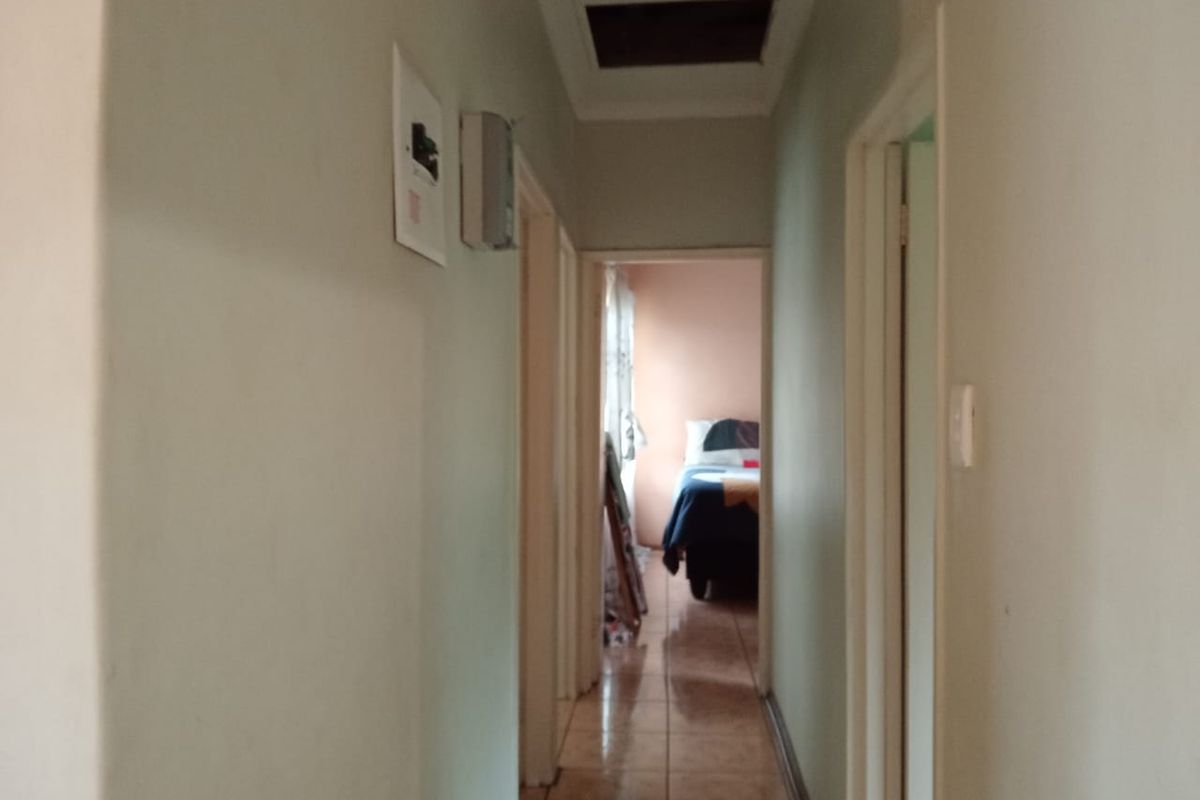 **Exclusive Mandate in Prime Ngwelezane Location! - Photo 3