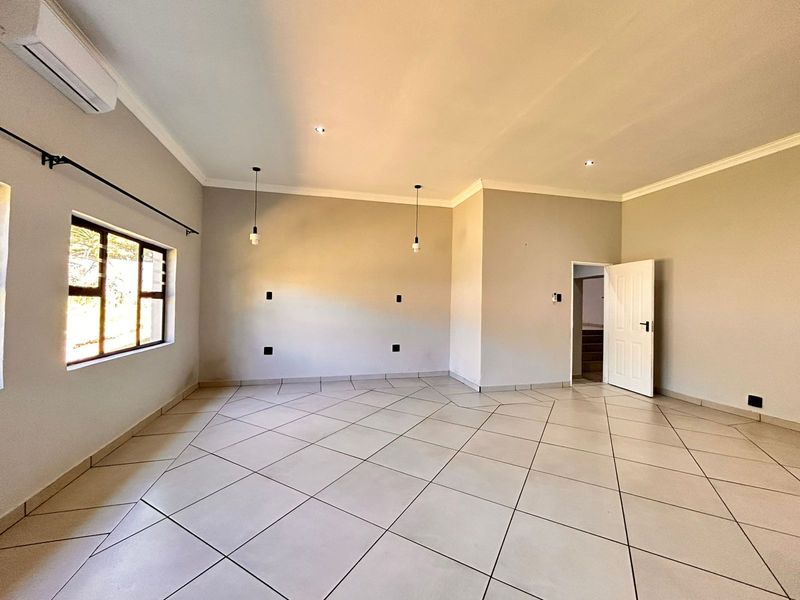 Welcome to this beautiful and spacious 4bedroom home. - Photo 4