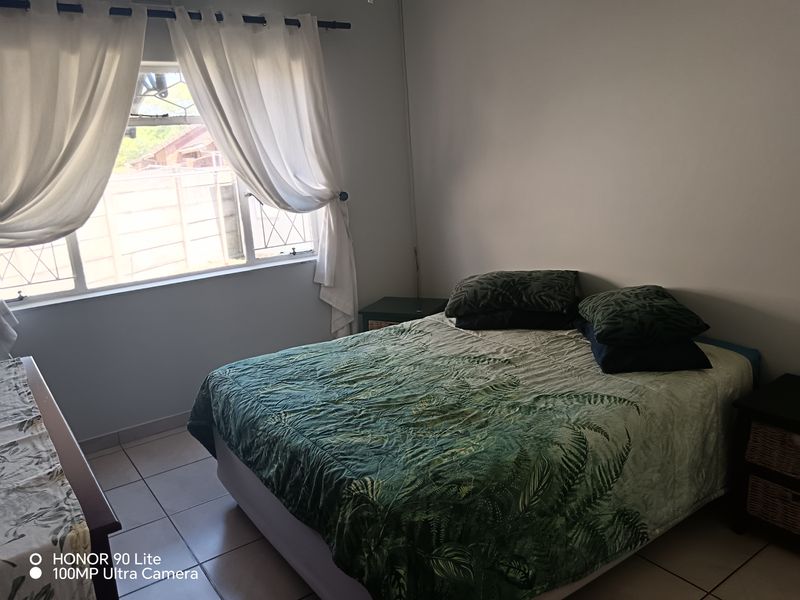 Beautiful 3 Bedroom Home with  2 Bed Flatlet in Veld En Vlei. - Photo 7