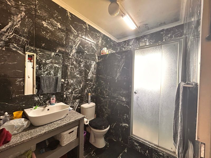 Charming 3-Bedroom Family Home in a Lovely Empangeni Suburb - Photo 9