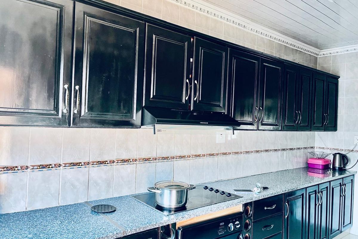 3 Bedroom House for Sale in Esikhawini - Photo 5