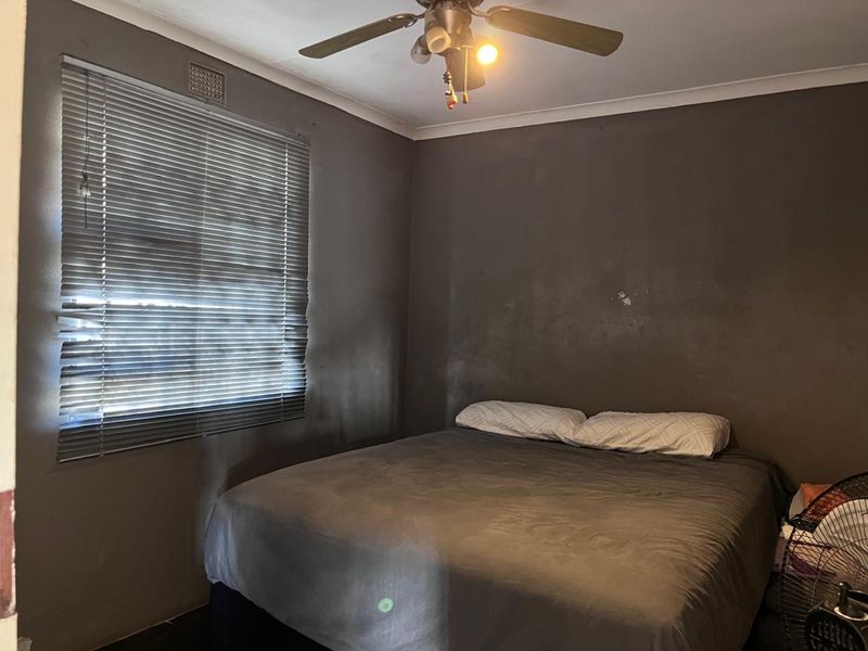 Modern 2-Bedroom House for Sale in Esikhawini - Photo 4