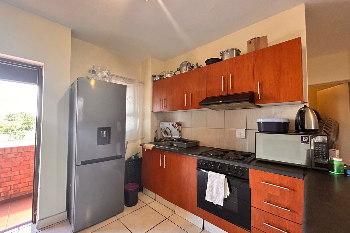 CBD Convenience Meets Modern Comfort! - Photo 3