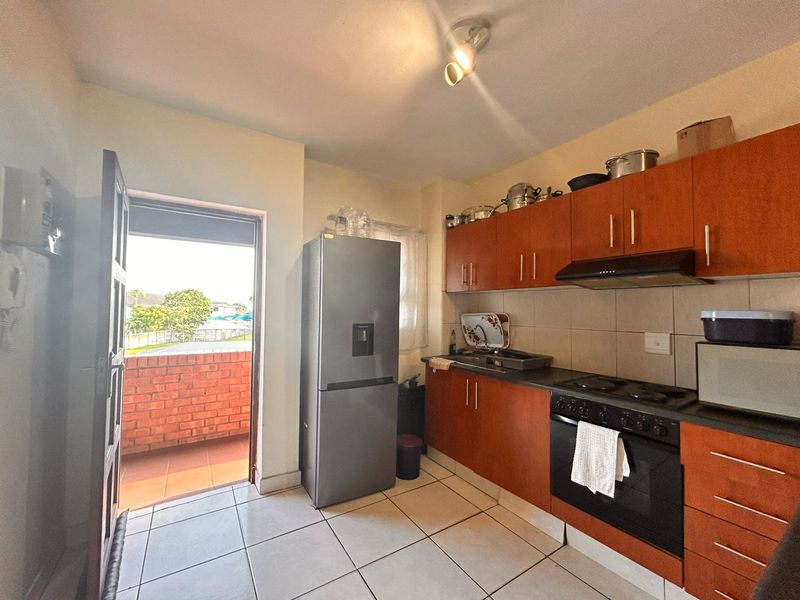 CBD Convenience Meets Modern Comfort! - Photo 2