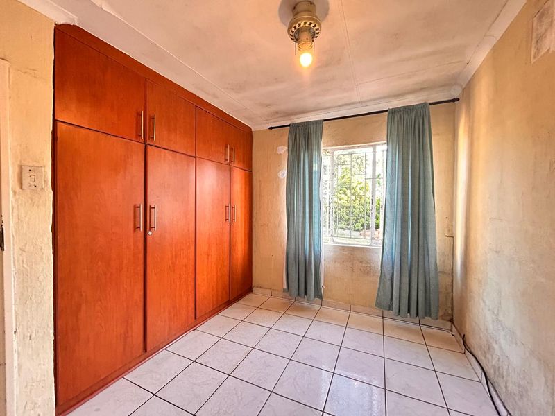 BEDROOM HOUSE FOR SALE IN BRACKENHAM - Photo 10