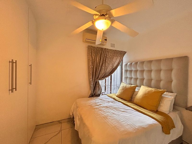 Beautiful 4 Bedroom Family Home with Modern Finishes in Sought After Meer en See - Photo 9