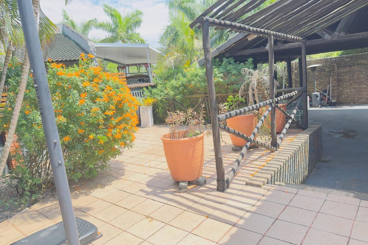 Stunning 5-Bedroom Family Home in Meer en See - Photo 5