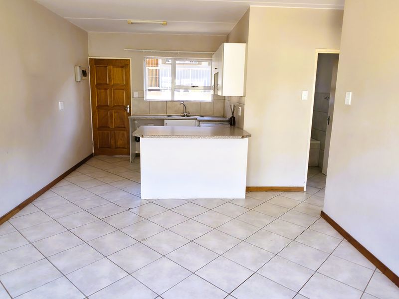 Calling all investors and first time buyers! - Photo 7