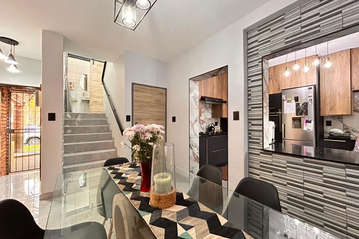 Charming Move In Ready Duplex in a Secure Complex - Photo 4