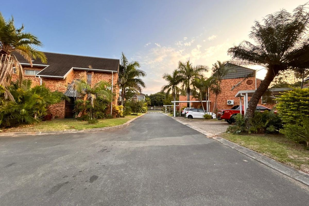 Charming Move In Ready Duplex in a Secure Complex - Photo 2