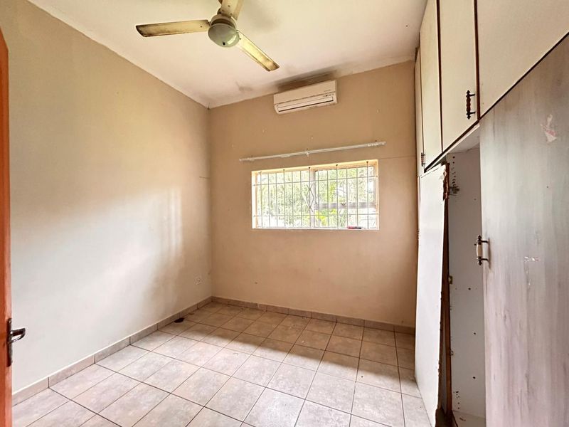 A place to call home in the heart of Birdswood! - Photo 3