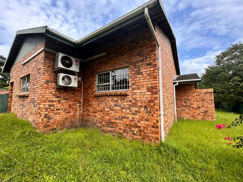 A place to call home in the heart of Birdswood! - Photo 7