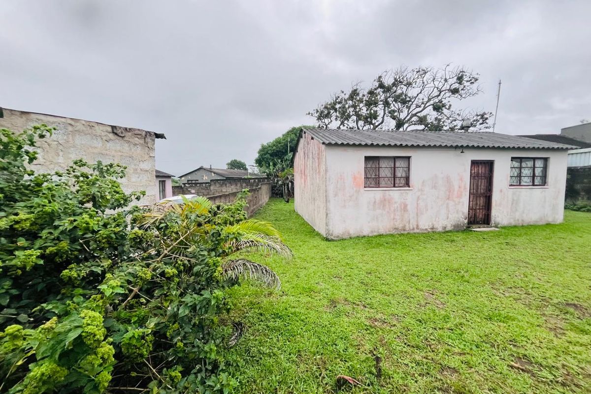 2 Bedroom House for Sale in Esikhawini - Photo 5