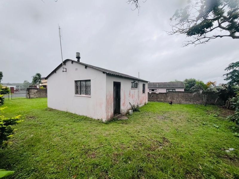 2 Bedroom House for Sale in Esikhawini - Photo 6