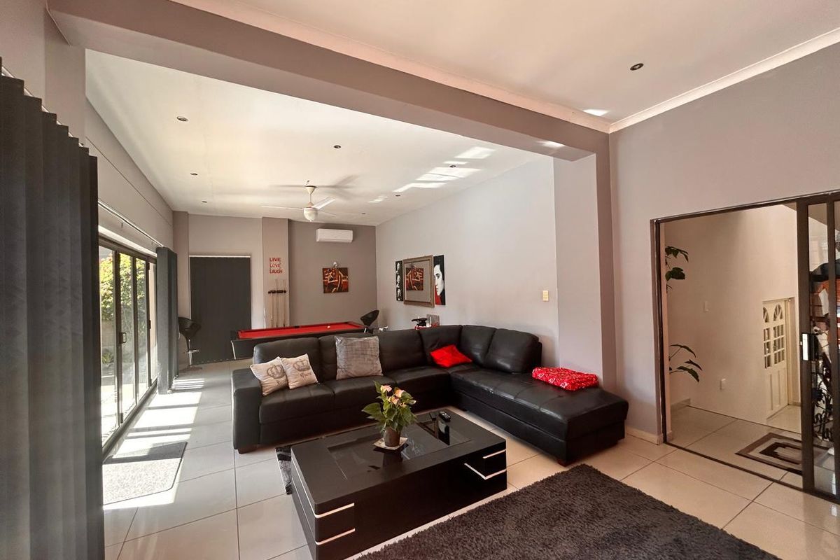4 bedroom house on Veld En Vlei - Photo 5