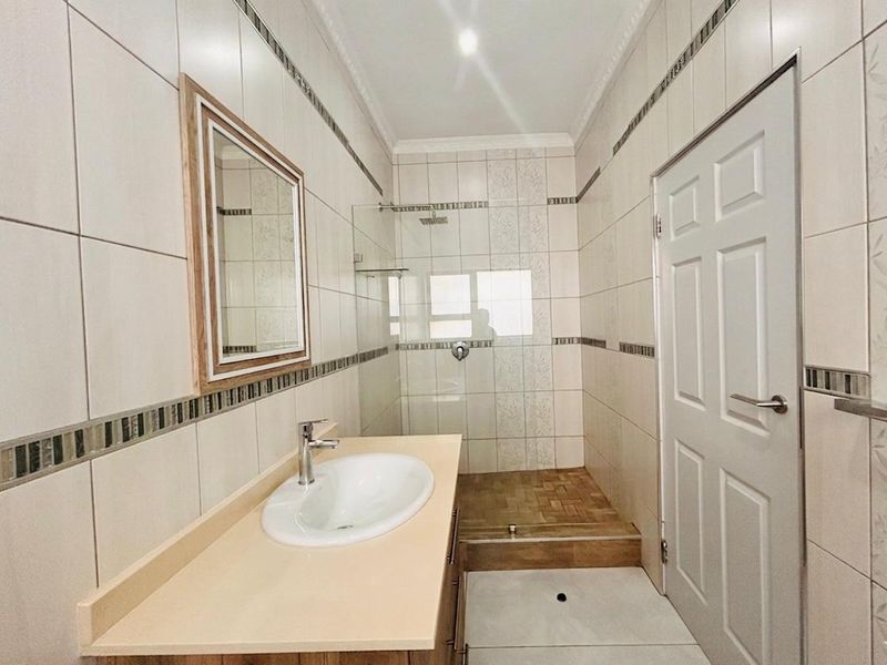 Luxury Living at Mzingazi Golf Estate - Photo 7