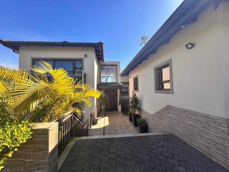 Luxury Living at Mzingazi Golf Estate - Photo 1