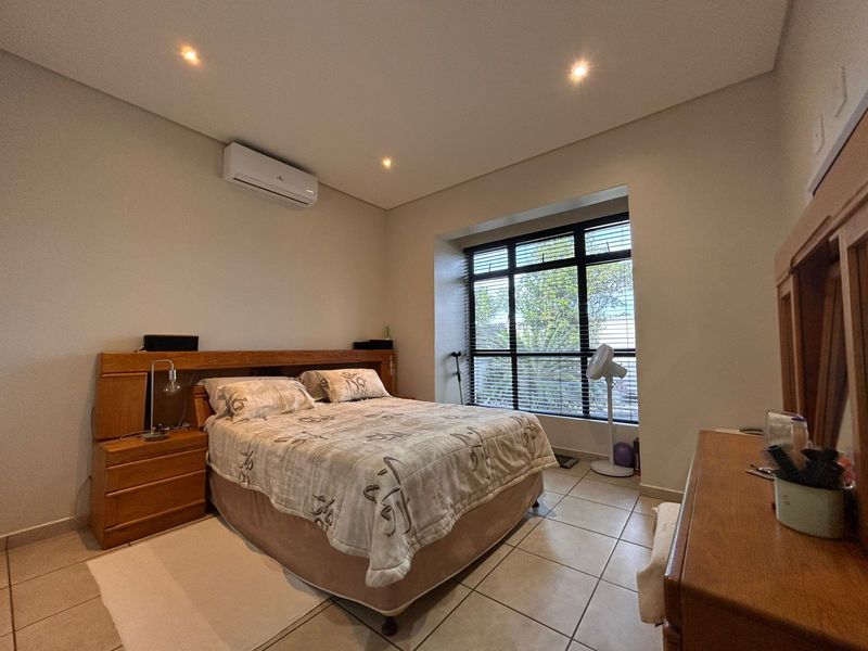 Stunning 3 Bedroom Townhouse in Mzingazi Retirement Village - Photo 7
