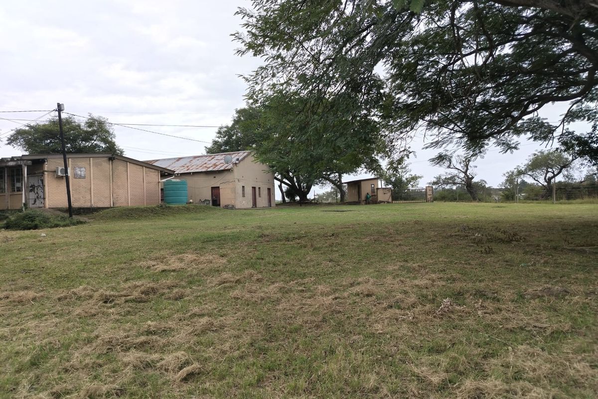 Expansive 20ha Farm with Main House, Rental Potential and Agricultural Opportunity - Photo 3