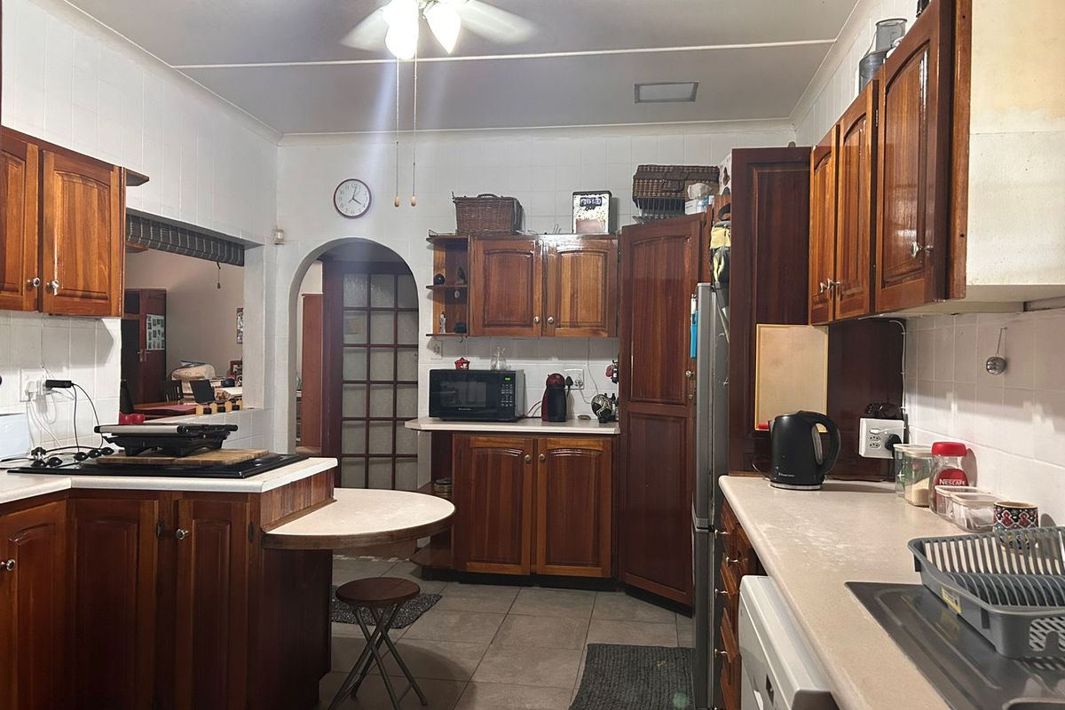 Perfect Family Home in a Quiet Area in Meer en See - Photo 5