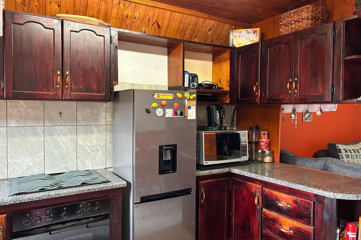 Ideal Investment or First-Time Buyer Opportunity - Photo 5