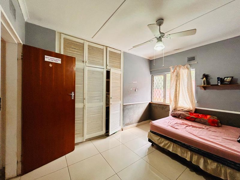 3 Bedroom Home in a Secure Complex - Photo 8