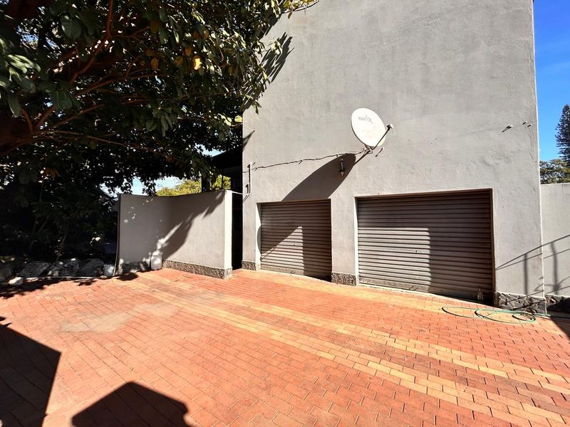 PRIME INVESTMENT OPPORTUNITY IN MEER EN SEE - Photo 1