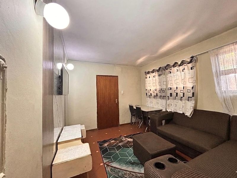 PRIME INVESTMENT OPPORTUNITY IN MEER EN SEE - Photo 4