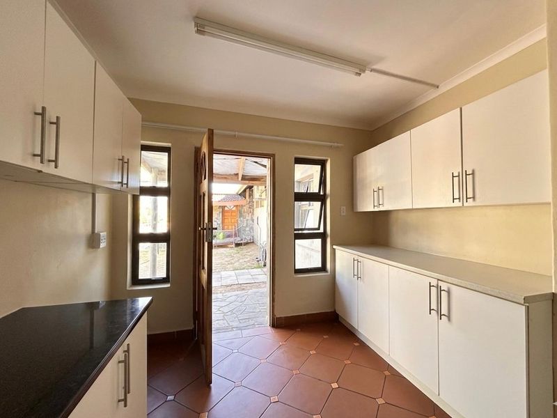 PRIME INVESTMENT OPPORTUNITY IN MEER EN SEE - Photo 3