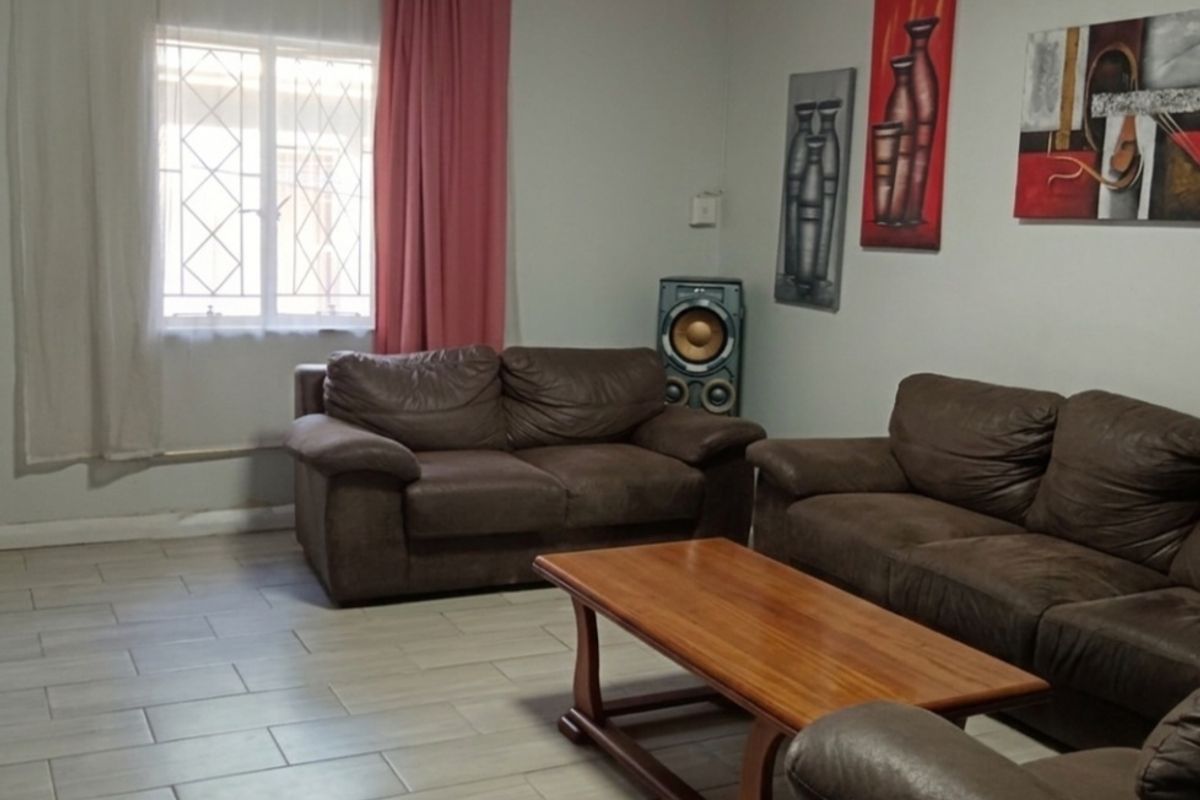 3 Bedroom House For Sale In Arboretum - Photo 4