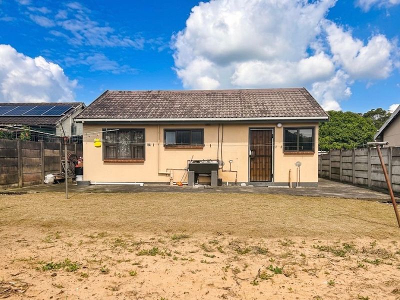 THE PERFECT PROPERTY TO CALL HOME - Photo 9