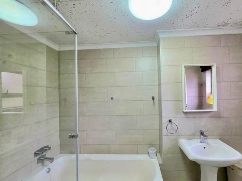 2 bedroom Duplex in Meerensee - Photo 9