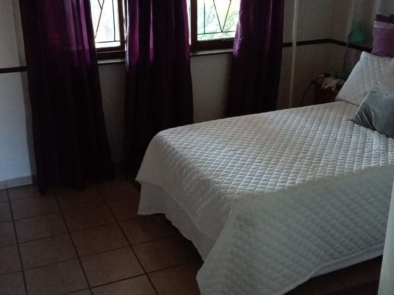2 bedroom Duplex in Meerensee - Photo 7
