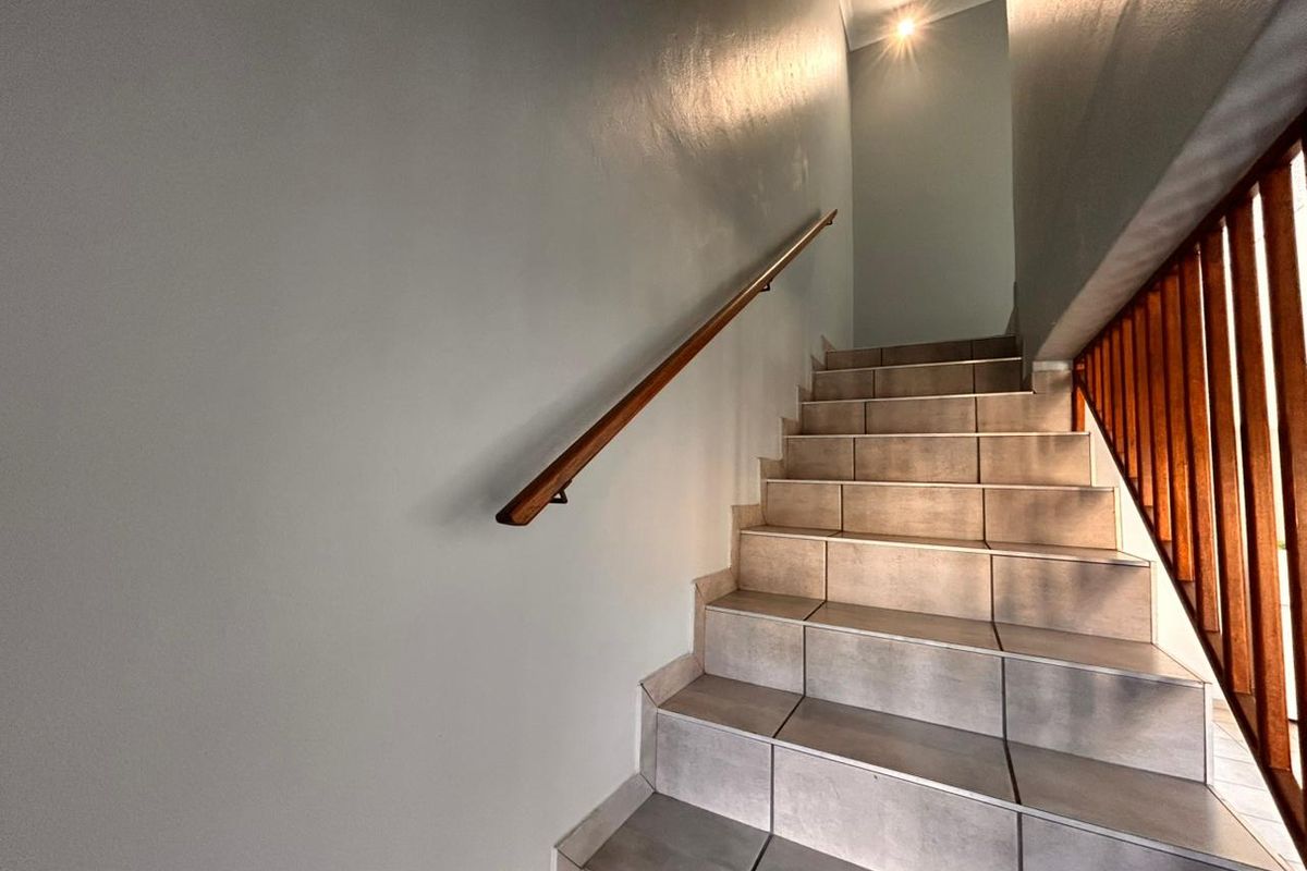 WELCOME TO THE 3 BEDROOMS DUPLEX IN MEER EN SEE - Photo 4