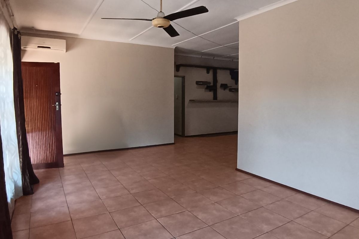 3 Bedroom House In Veld-en-Vlei - Photo 3