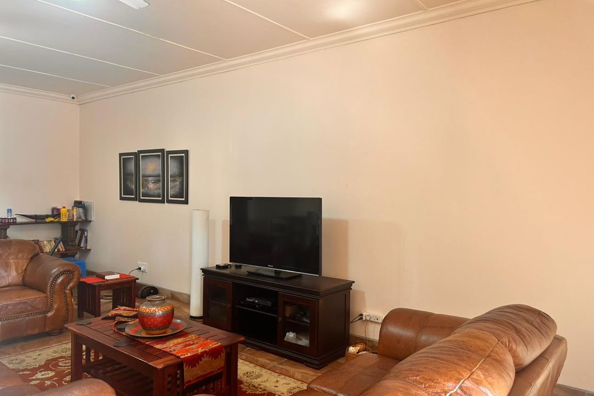 Welcome to this outstanding and exceptionally spacious 9-bedroom residence - Photo 2