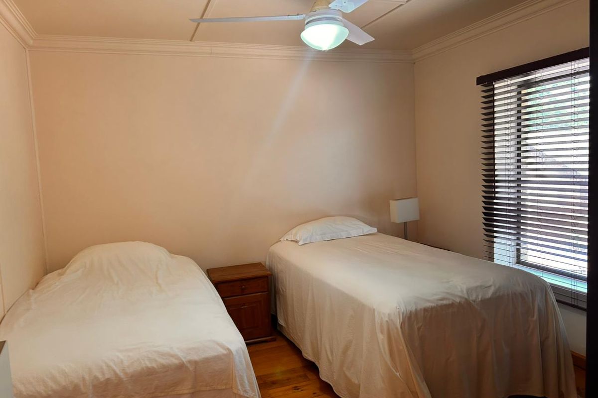 Welcome to this outstanding and exceptionally spacious 9-bedroom residence - Photo 5
