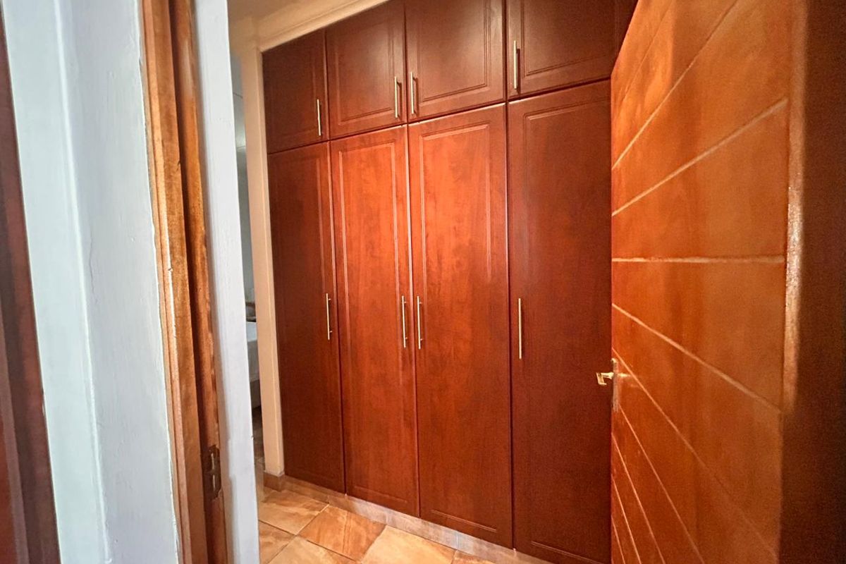 Welcome to this outstanding and exceptionally spacious 9-bedroom residence - Photo 4