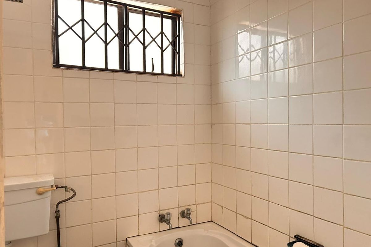 Prime Investment Opportunity with 6 Bedroom Income Generating Property - Photo 5