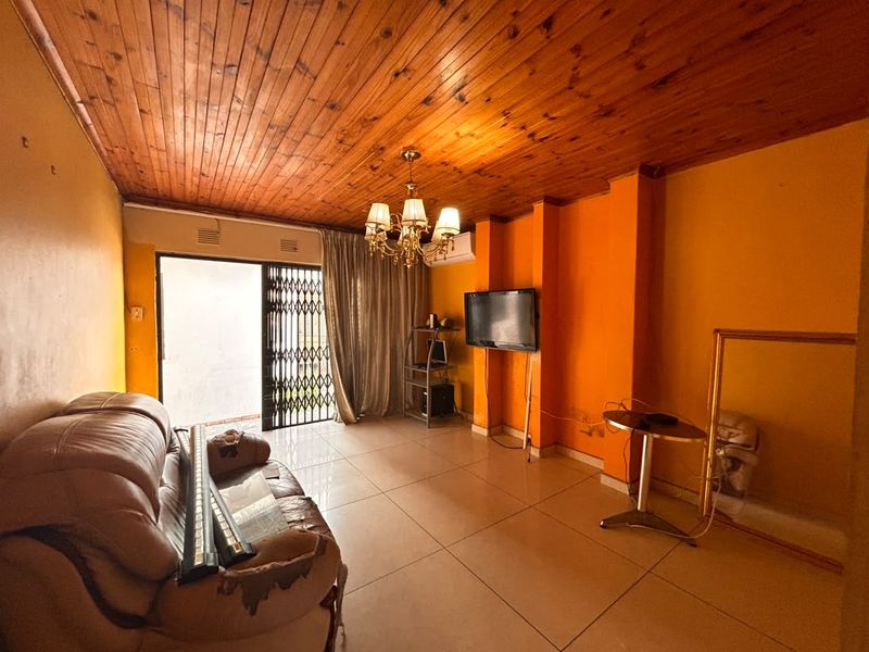 Student Accommodation Investment Property with NSFAS Contract - Photo 4