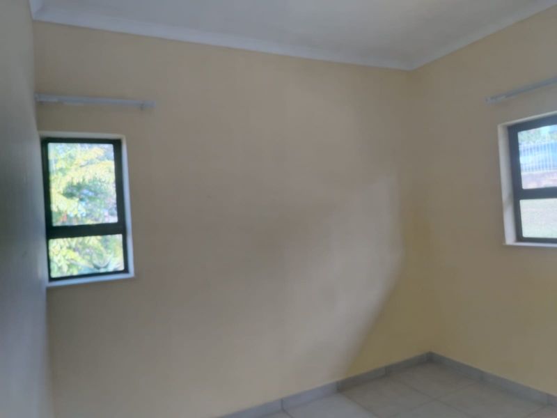 4 Bedroom house with a flat and pool - Photo 6